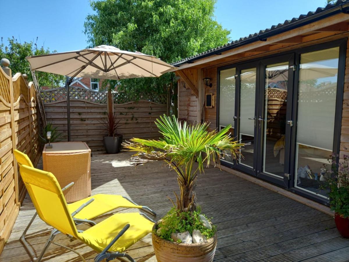 Crown Cabin Wiltshire Near Longleat And Bath تروبريدج المظهر الخارجي الصورة